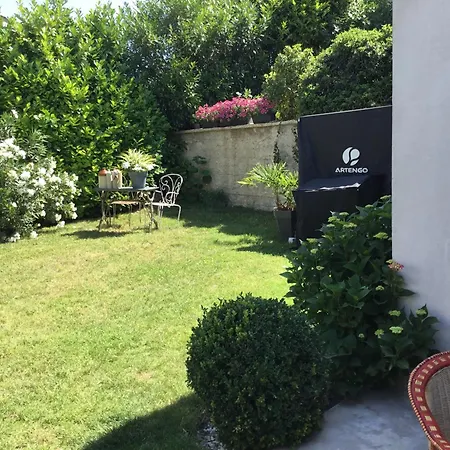 Le Chardonnay Grand Cru Δωμάτια σε οικογενειακή κατοικία *